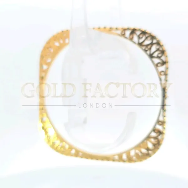 bangle