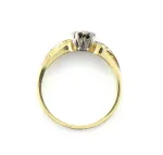 9ct Solitaire Ladies Ring