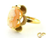 Ladies Vintage Cameo Ring