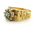 9ct Gold Cluster Ladies Ring