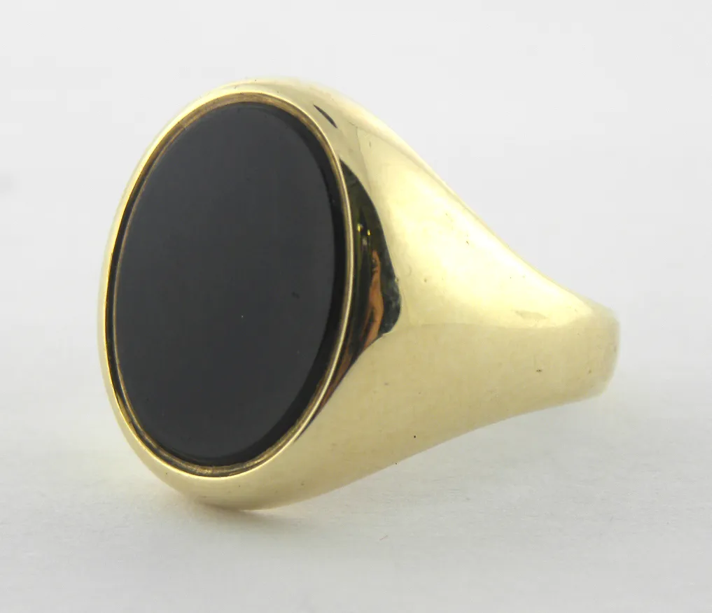 9ct Gold Gents Ring