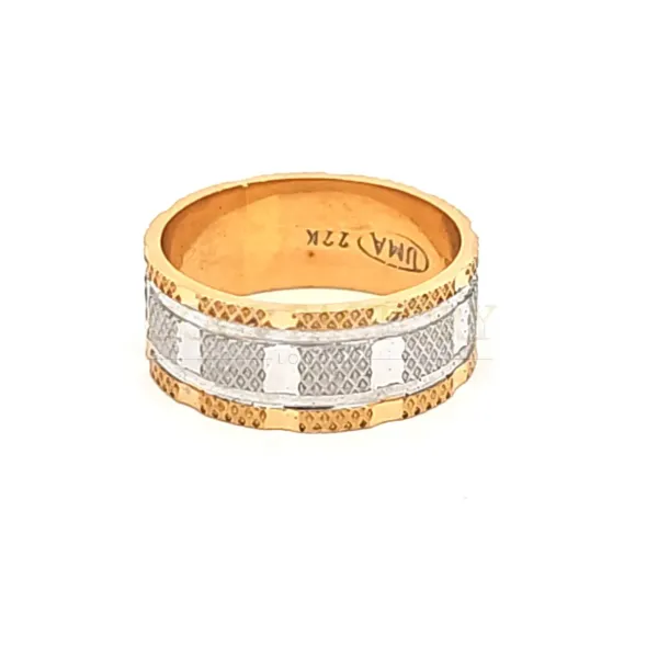 Ladies Gold Band