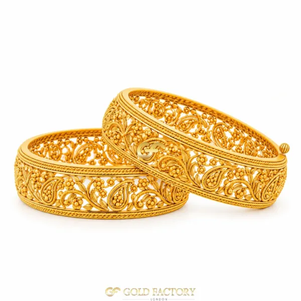 22ct Gold Jewellery Screw Kara
