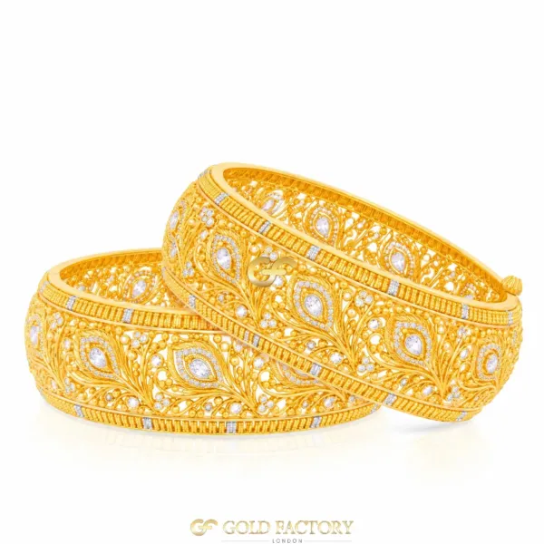 22ct Gold Jewellery Screw Kara