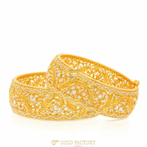 22ct Gold Jewellery Screw Kara