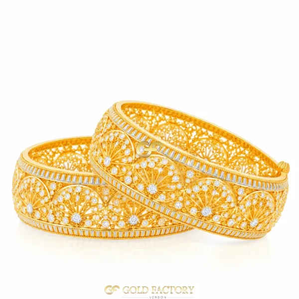 22ct Gold Jewellery Screw Kara